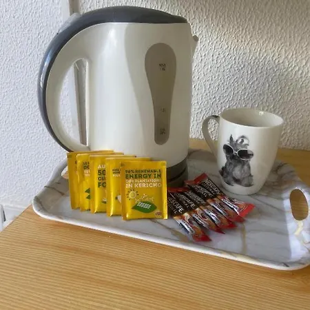 Pan Marie * Ajía Nápa