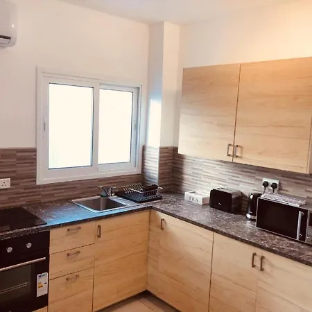 Pan Marie Apartments