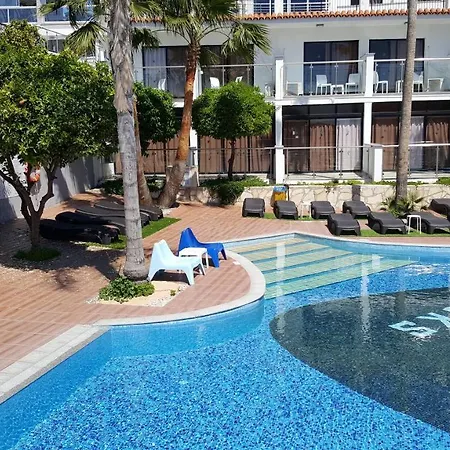 Pan Marie Apartment *